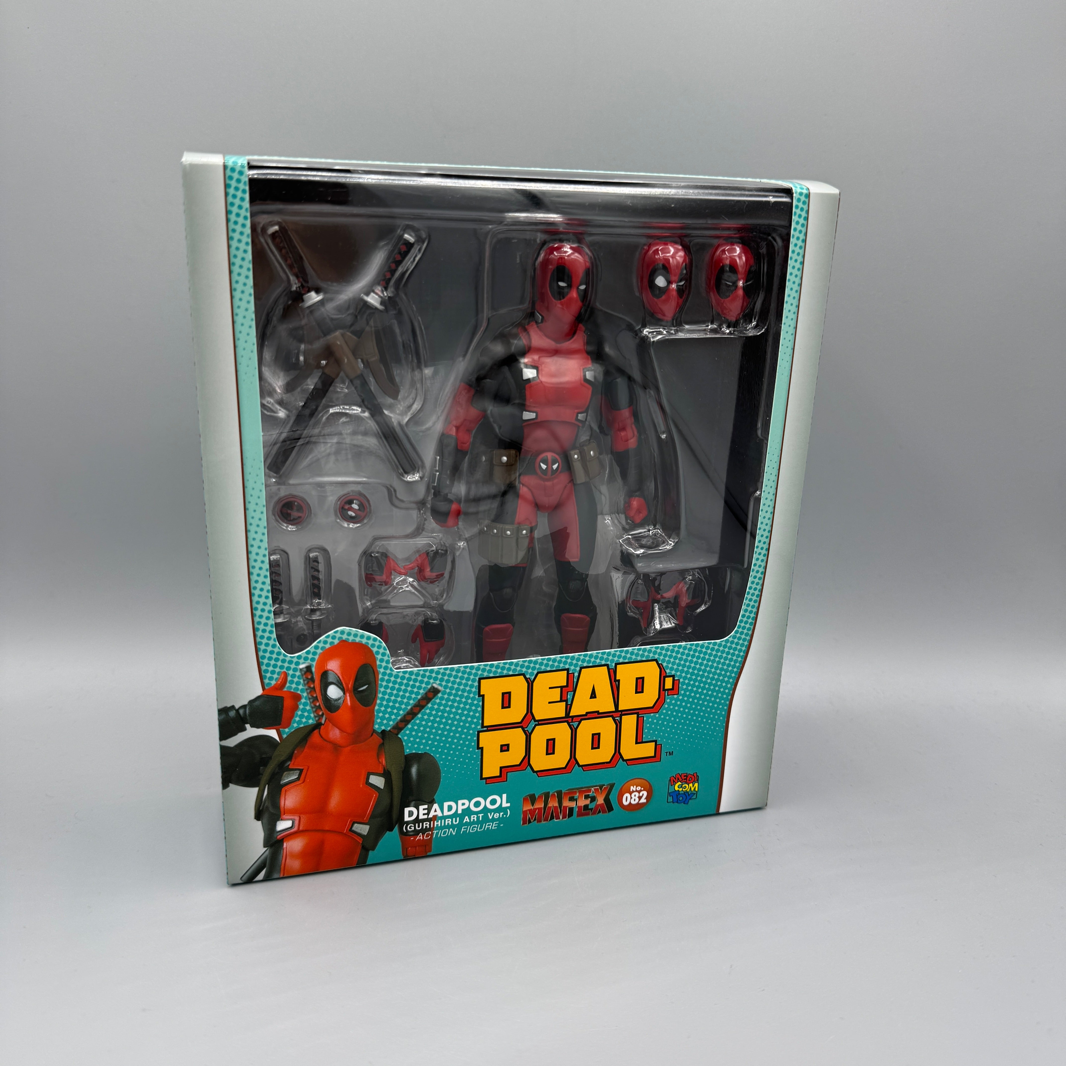 Medicom MAFEX No. 082 Deadpool Gurihiru Art Ver Action Figure (REISSUE)