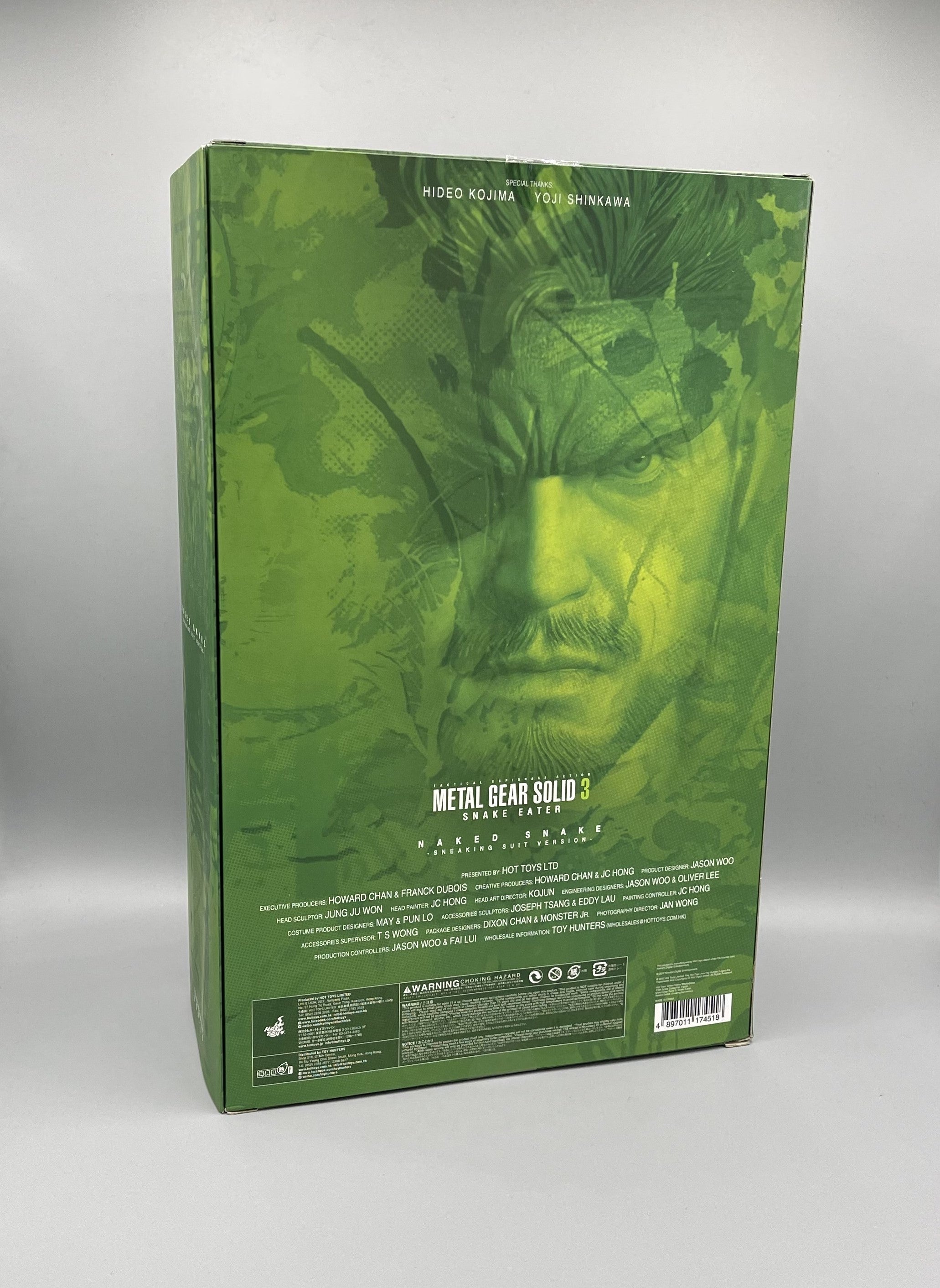 Hot Toys Videogame Masterpiece Metal Gear Solid 3 Naked Snake (Sneaking Suit Version) Action Figure