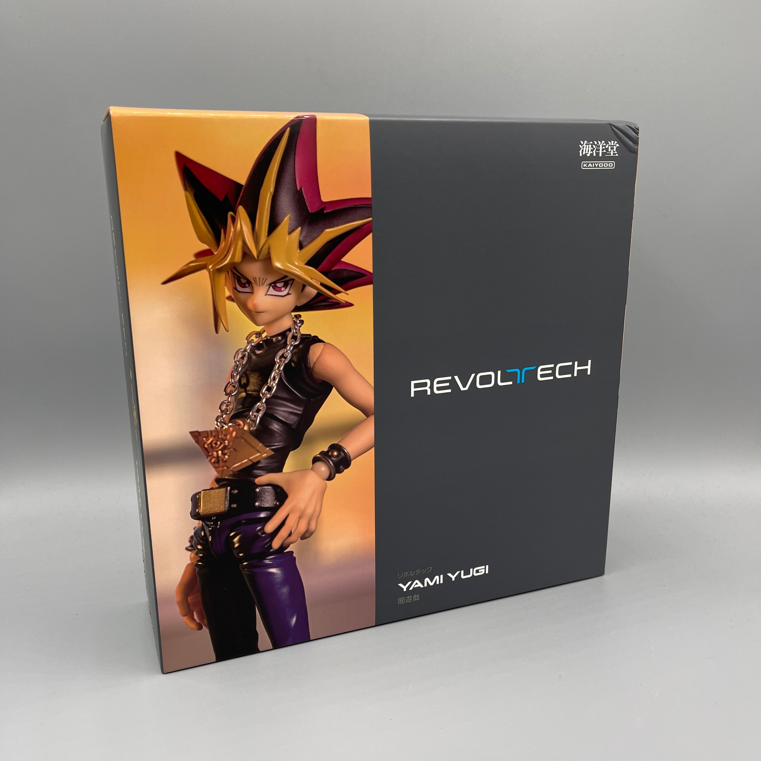 Revoltech - Yu-Gi-Oh! - Yami Yugi Action Figure