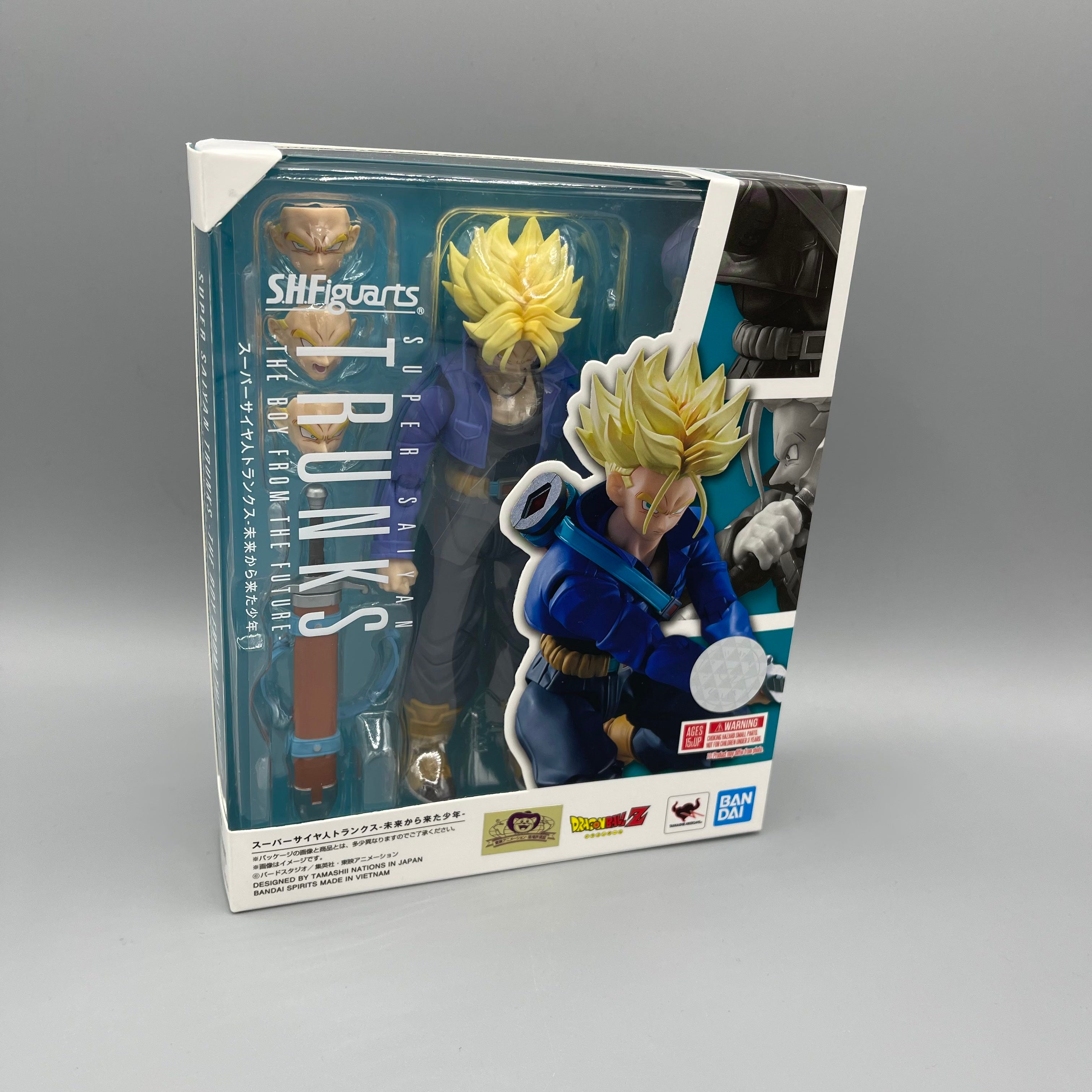 Bandai S.H. Figuarts Super Saiyan Trunks - Boy From The Future Action Figure