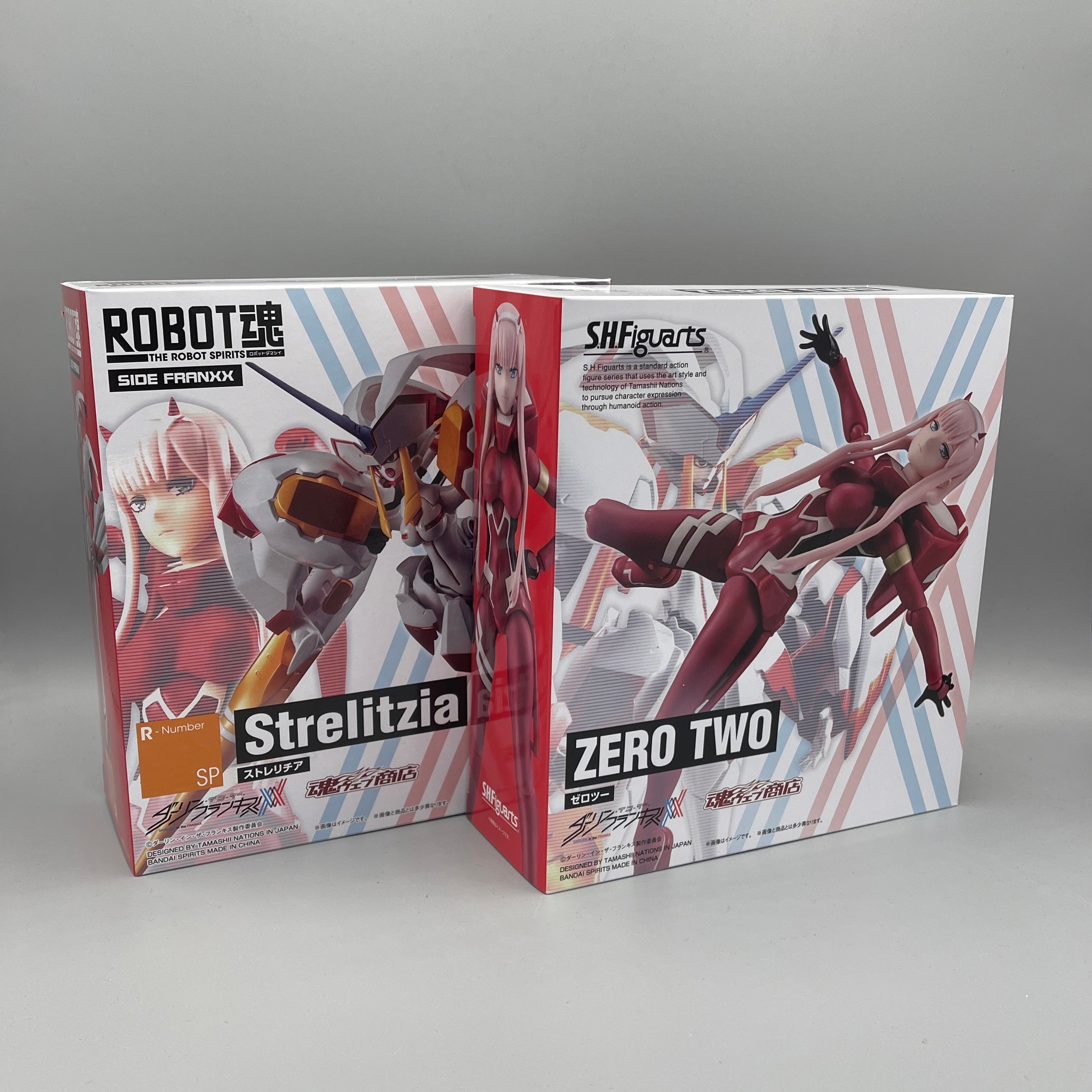 Bandai S.H. Figuarts x The Robot Spirits - Darling in the Franxx - Zero Two & Strelizia 5th Anniversary Action Figure Set